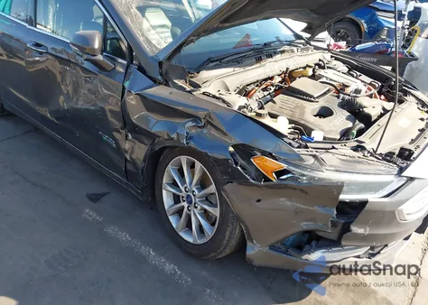 2017 Ford Fusion Energi Se Luxury из США, поврежденный, VIN 3FA6P0PU5HR379853